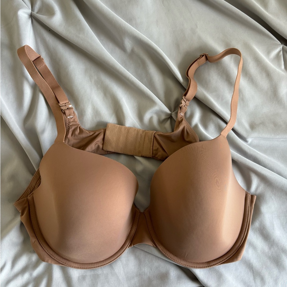 Gap Body T-Shirt Bra Lightly Padded Shell 38C Beige